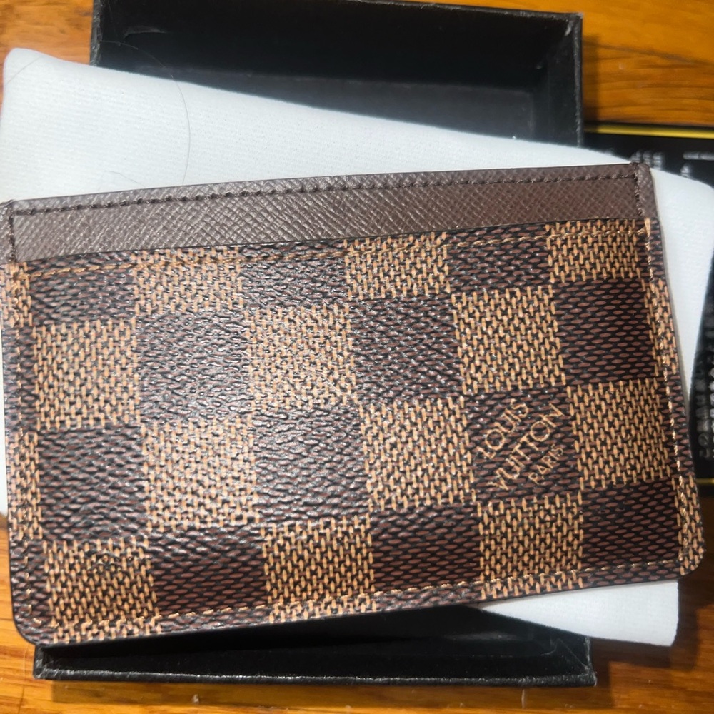 Louis Vuitton Damier Ebene Card Holder
